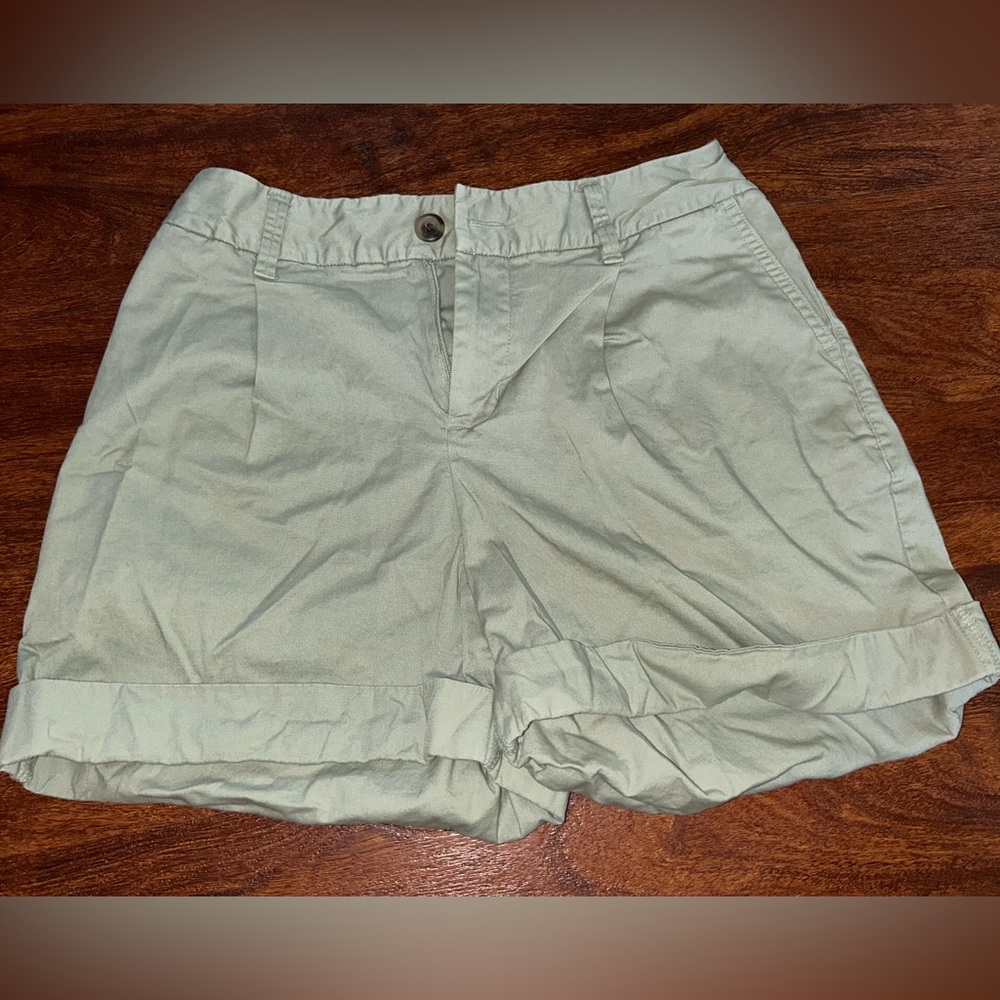 a new day Olive Bermudas Casual Shorts